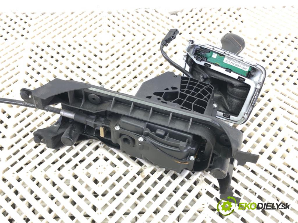 VW GOLF VII (5G1, BQ1, BE1, BE2) 2012 - 2022    1.4 TSI 90 kW [122 KM] benzyna 2012 - 2022  kulisa 5Q1713025 (Rýchlostné páky / kulisy)