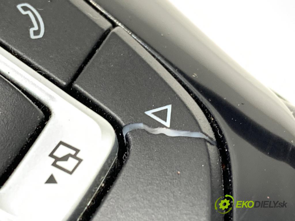 VW GOLF VII (5G1, BQ1, BE1, BE2) 2012 - 2022    1.4 TSI 90 kW [122 KM] benzyna 2012 - 2022  volant  (Volanty)