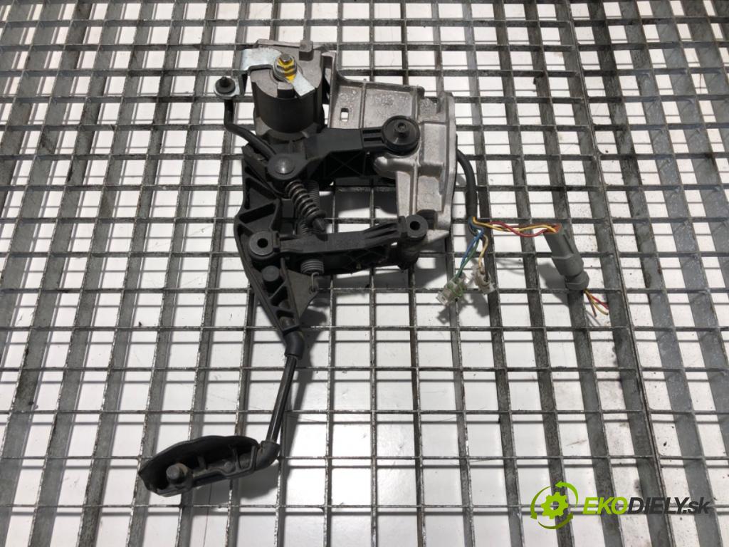 SCANIA 4 - series 1995 - 2008 114 C/330 Potenciometer plynu 1364171 (Pedál)