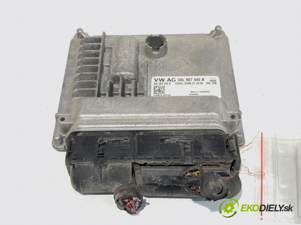 VW GOLF VII Kombi 2016 81 kW 1.6 TDI 1598 riadiaca jednotka Motor 04L907445B (Riadiaca jednotka)