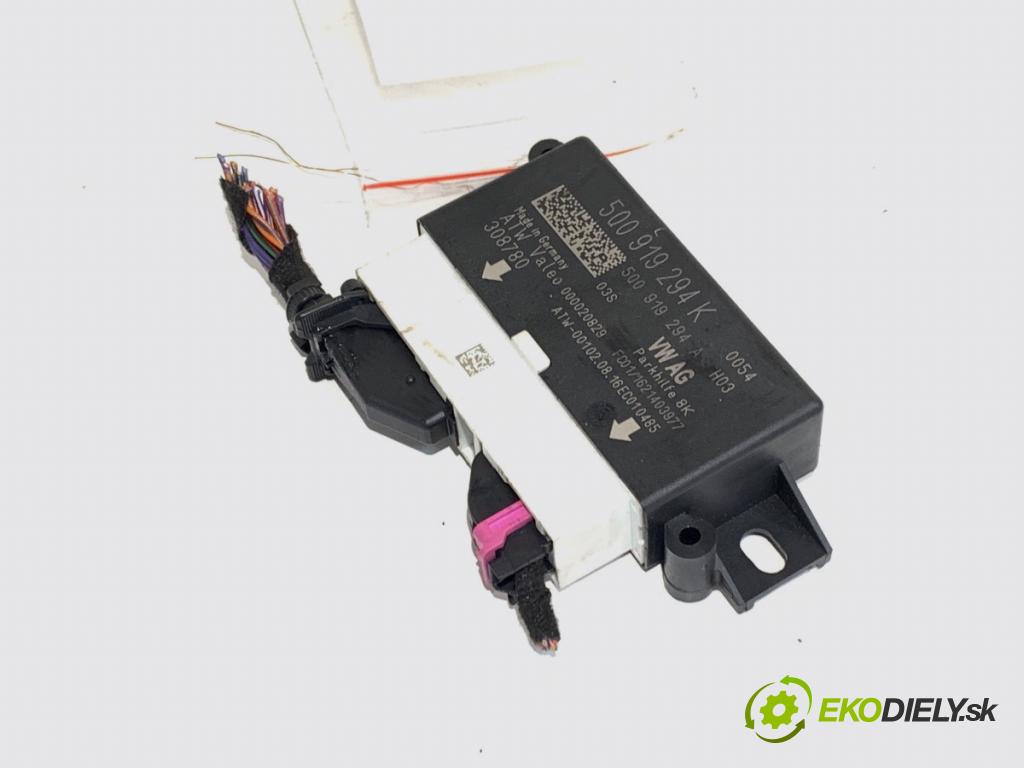 VW GOLF VII Kombi 2016 81 kW 1.6 TDI 1598 Modul PDC 5Q0919294K (Riadiaca jednotka ostatné)