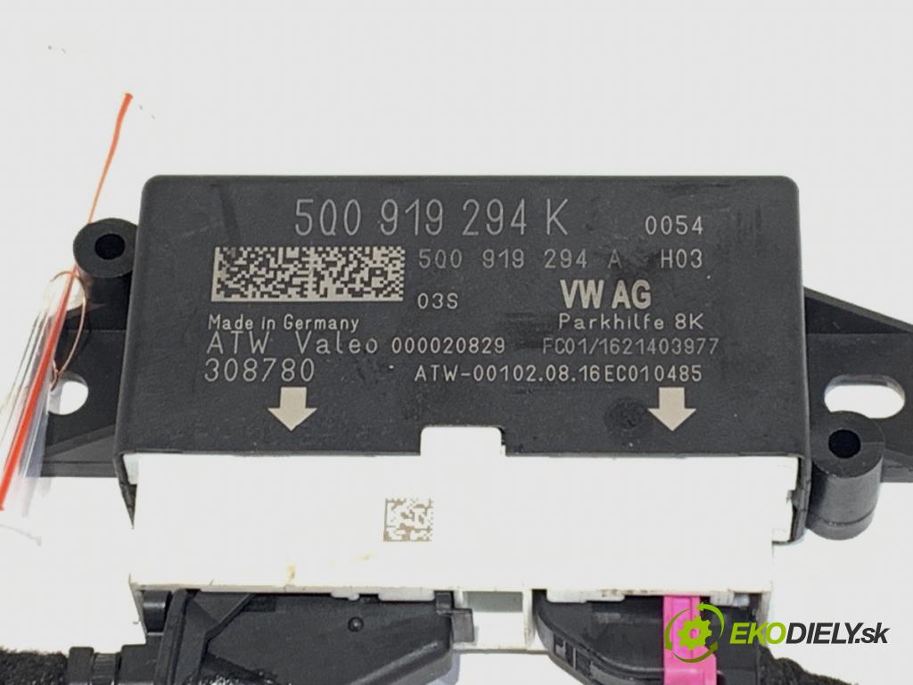 VW GOLF VII Kombi 2016 81 kW 1.6 TDI 1598 Modul PDC 5Q0919294K (Riadiaca jednotka ostatné)