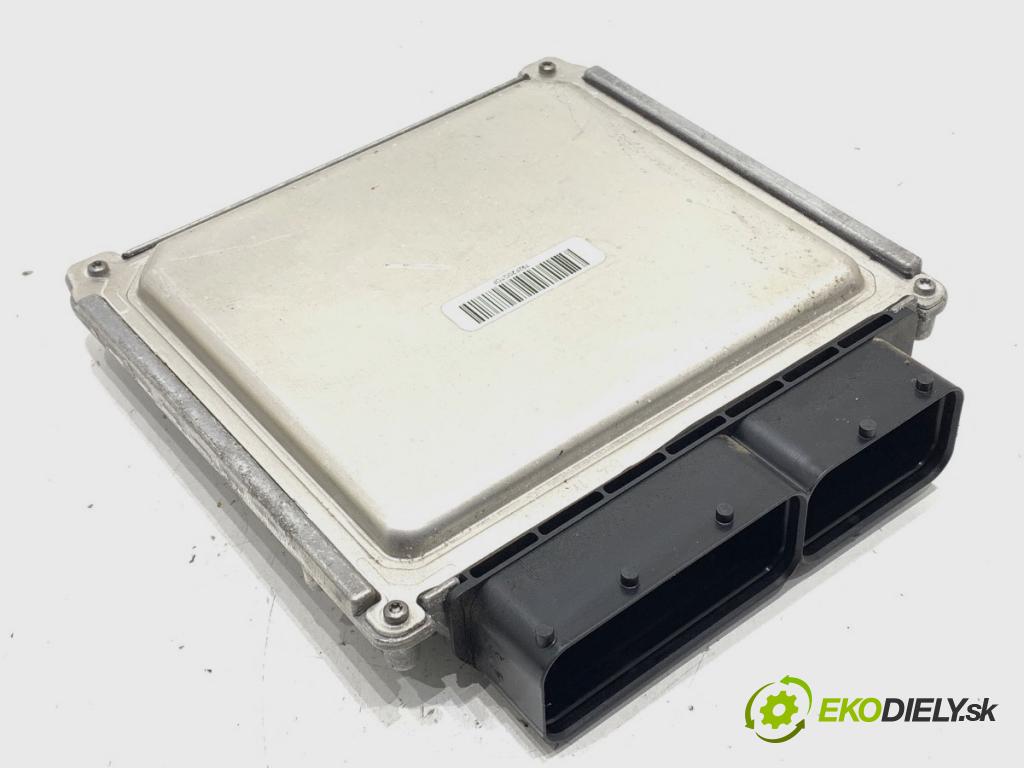 SKODA OCTAVIA III Combi (5E5, 5E6) 2012 - 2022    1.6 TDI 81 kW [110 KM] olej napędowy 2013 - 2022  riadiaca jednotka Motor 04L907445B (Riadiaca jednotka)