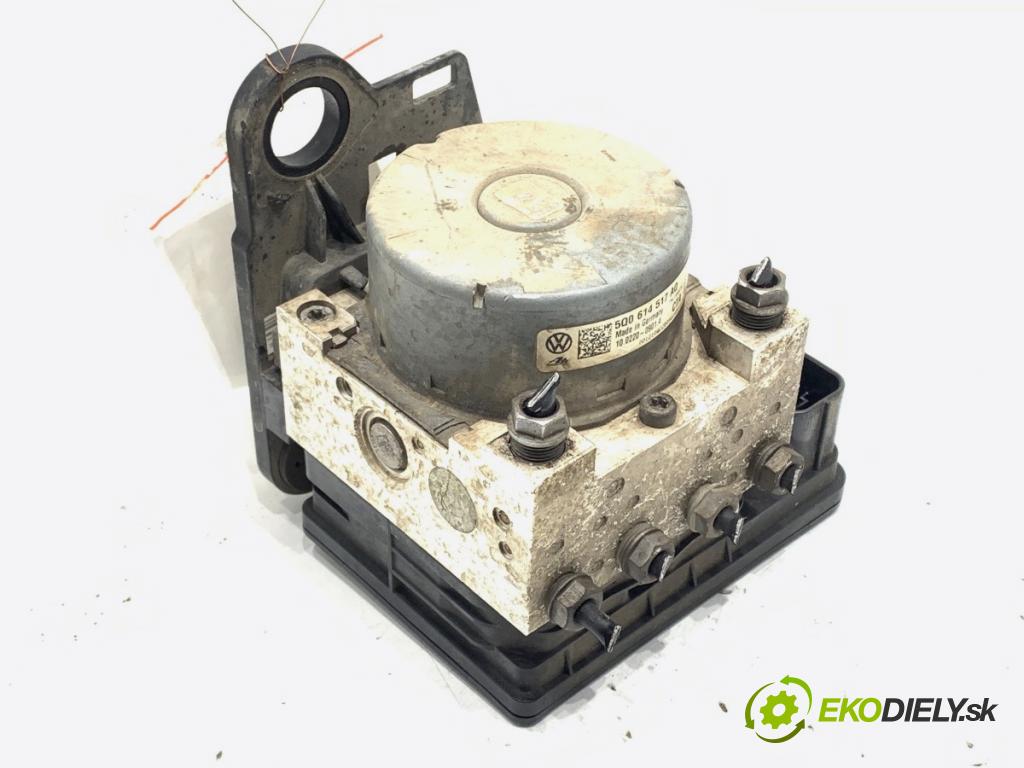 SKODA OCTAVIA III Combi (5E5, 5E6) 2012 - 2022    1.6 TDI 81 kW [110 KM] olej napędowy 2013 - 2022  Pumpa ABS 5Q0614517AQ (Pumpa ABS)