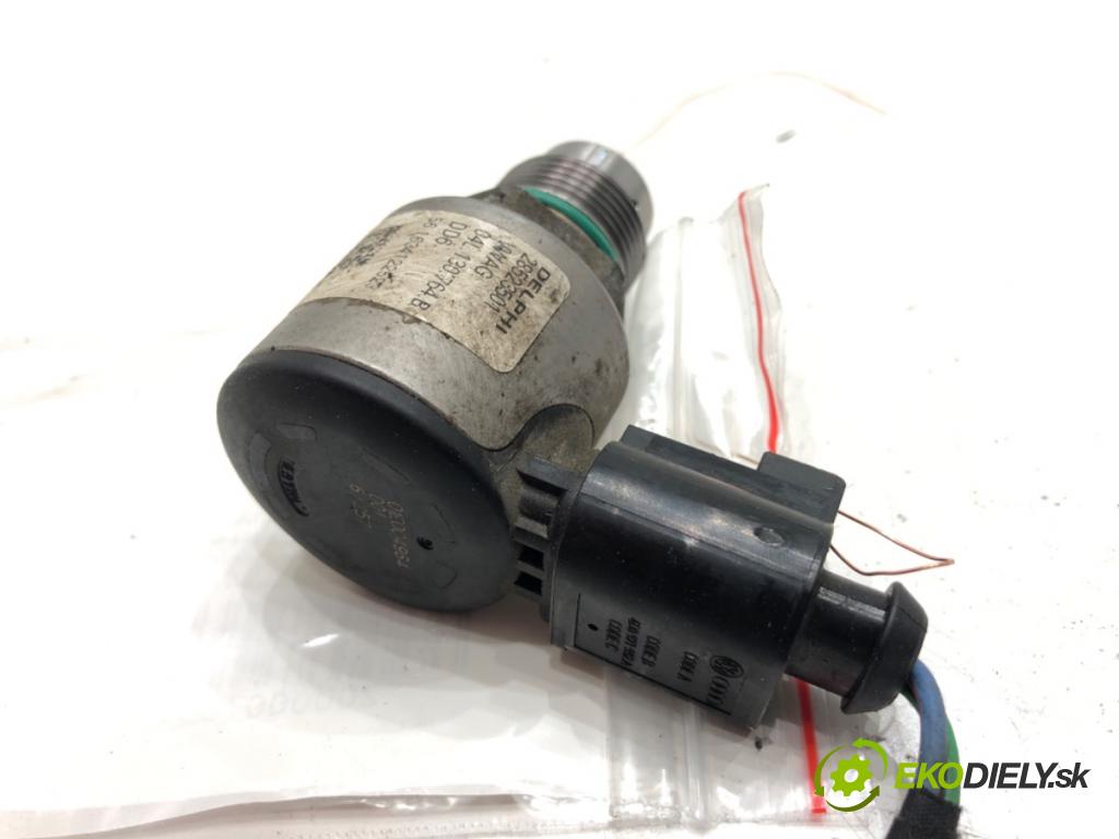 SKODA OCTAVIA III Combi (5E5, 5E6) 2012 - 2022    1.6 TDI 81 kW [110 KM] olej napędowy 2013 - 2022  Regulátor tlaku paliva 04L130764B (Palivový systém ostatné)