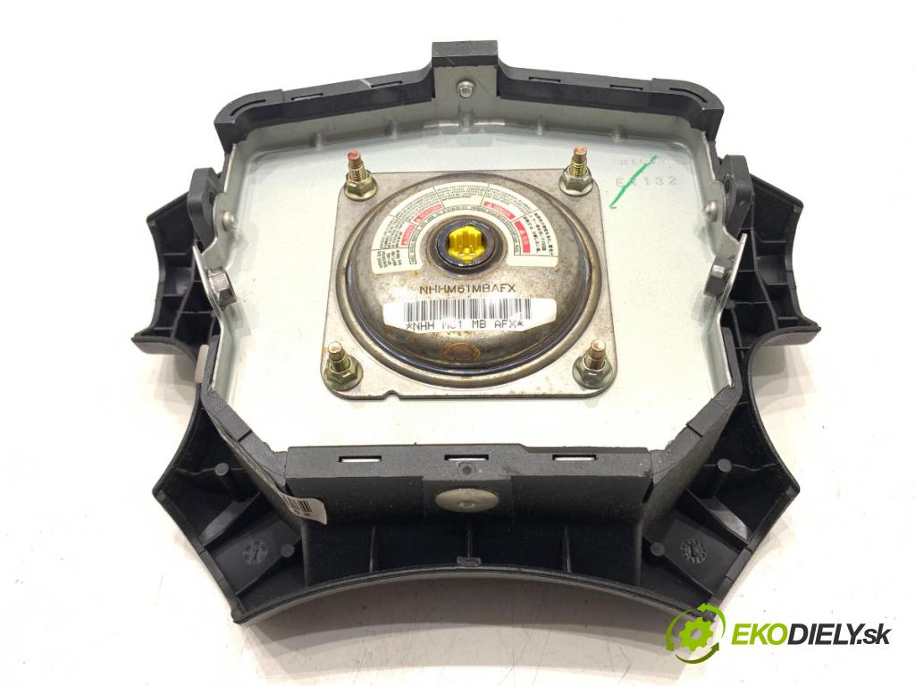 NISSAN X-TRAIL T30 SUV 2001 103 kW 2.0 1998 AirBag volantu  (Airbag)