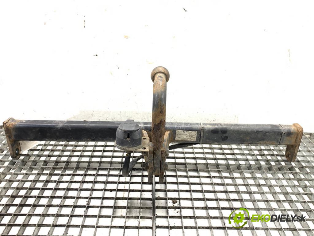 DACIA DUSTER (HS_) 2010 - 2018    1.6 SCe 115 4x4 84 kW [115 KM] benzyna 2015 - 2018  Hák tažné zařízení  (Tažná zařízení)