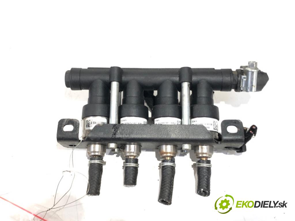 DACIA DUSTER SUV 2016 84 kW 1.6 SCe 115 4x4 1598 vstrekovač LPG FENIX