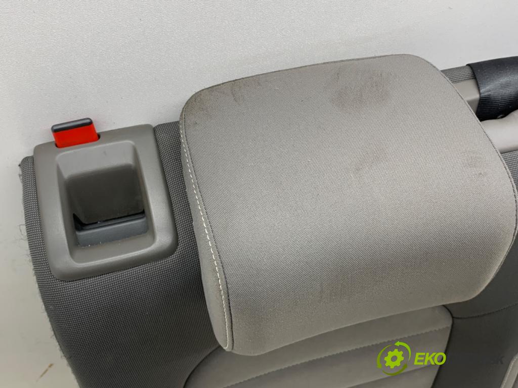 VW GOLF VII (5G1, BQ1, BE1, BE2) 2012 - 2022    1.4 TSI 90 kW [122 KM] benzyna 2012 - 2022  Sedadlo druhý rad