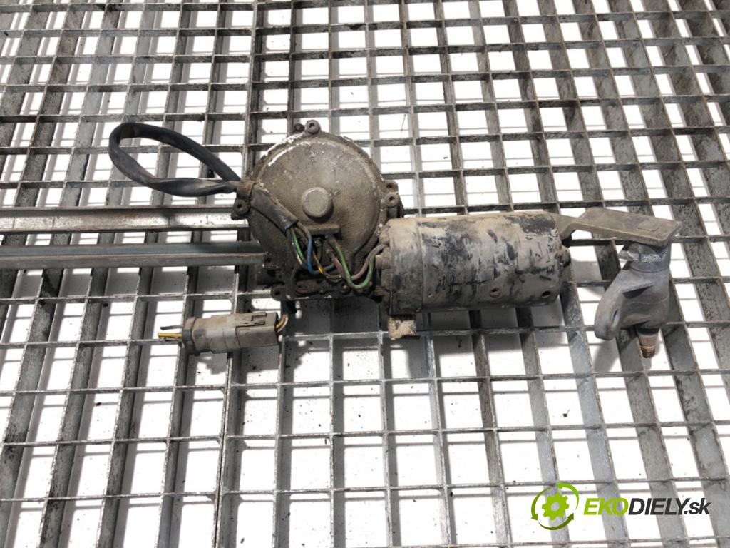 SCANIA 4 - series 1995 - 2008    114 C/330  Mechanizmus stieračov predný 1392755 (Motorček stieračov predný)