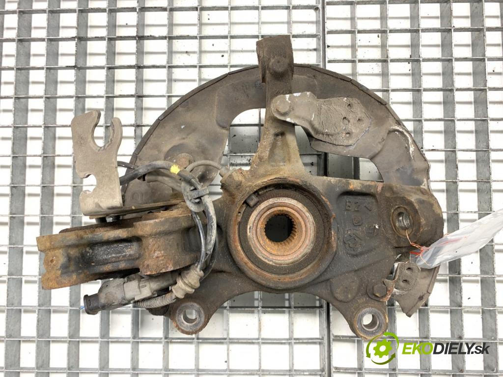 CITROEN C4 PICASSO II 2013 - 2022    1.2 THP 130 96 kW [130 KM] benzyna 2014 - 2022  náboj pravy predný