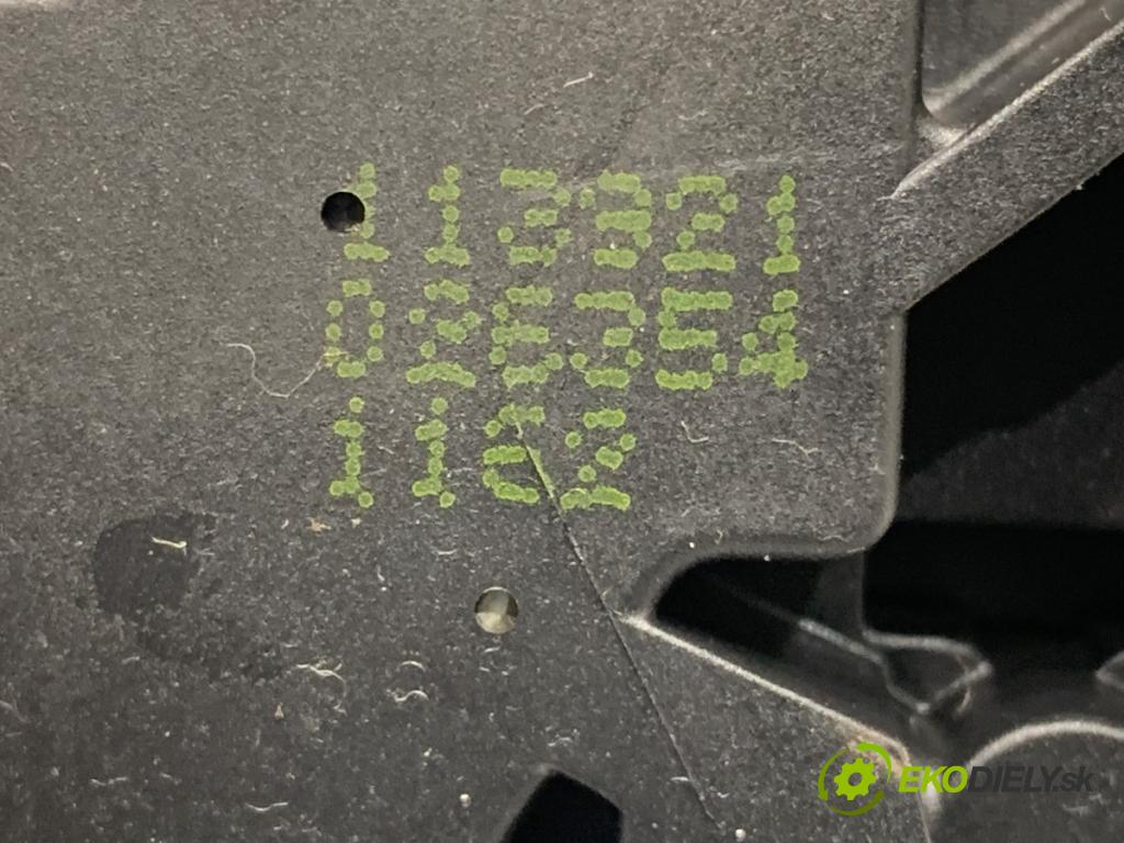 CITROEN C4 PICASSO II 2013 - 2022    1.2 THP 130 96 kW [130 KM] benzyna 2014 - 2022  motor stěračů zadní část 9819523180
