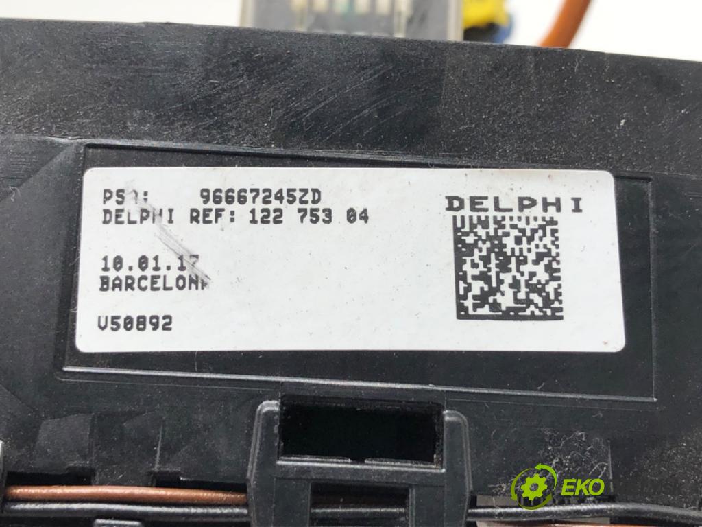 CITROEN C4 PICASSO II 2013 - 2022    1.2 THP 130 96 kW [130 KM] benzyna 2014 - 2022  Prepínač kombinovaný  (Prepínacie páčky pod volantom)
