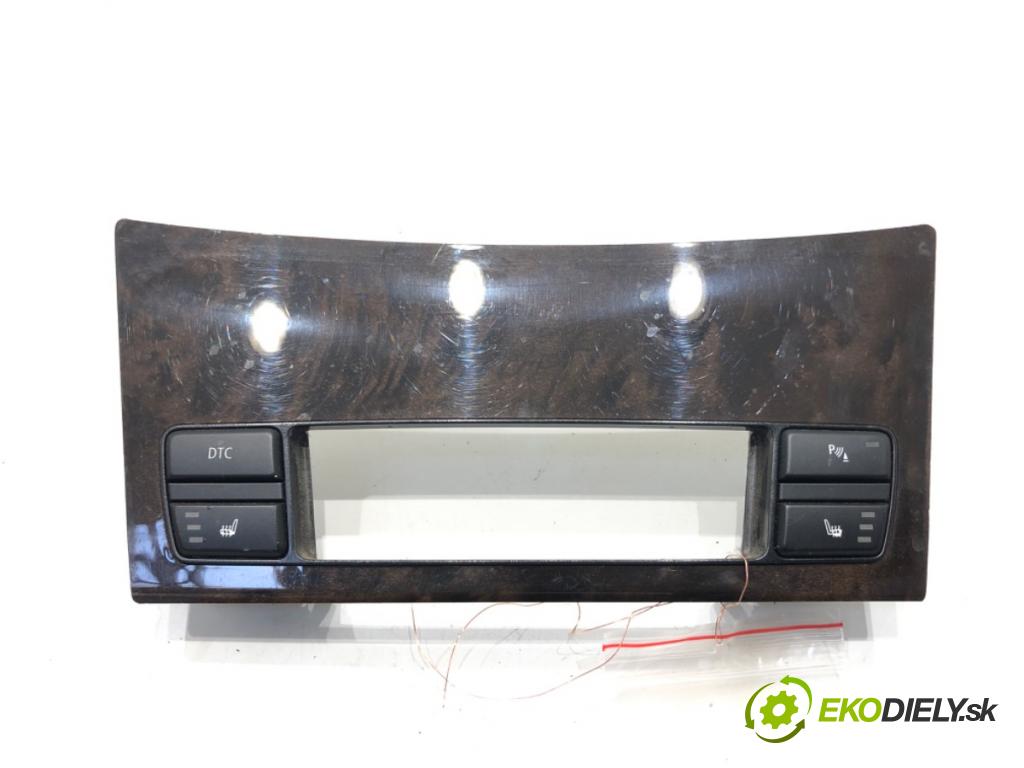 BMW E61 Kombi 2010 130 kW 520 d 1995 Prepínač ohrievania, vyhrievania sedačky 9159077 9159052 (Prepínacie páčky pod volantom)