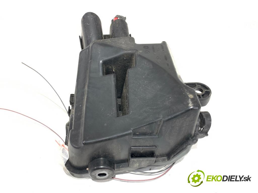 RENAULT CLIO IV Kombi 2014 66 kW 1.5 dCi 90 (KHN3, KHN4) 1461 skříňka poistková 243804185R (Pojistkové skříňky)