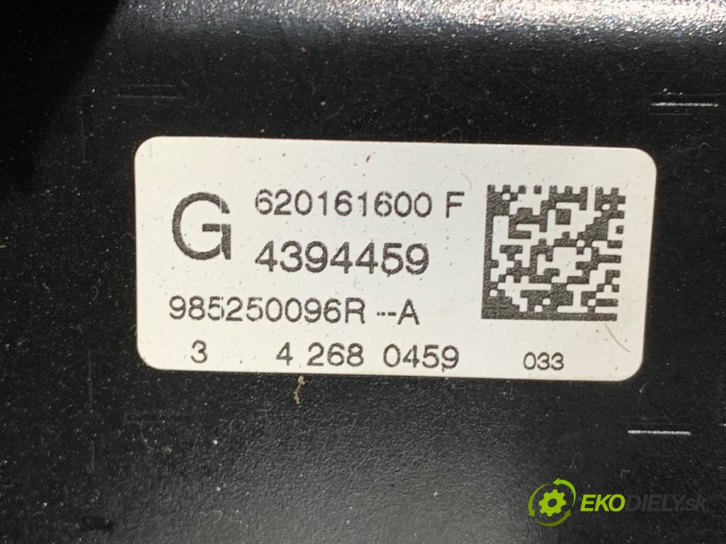 RENAULT CLIO IV Kombi 2014 66 kW 1.5 dCi 90 (KHN3, KHN4) 1461 AirBag spolujazdca 985250096R (Airbag)