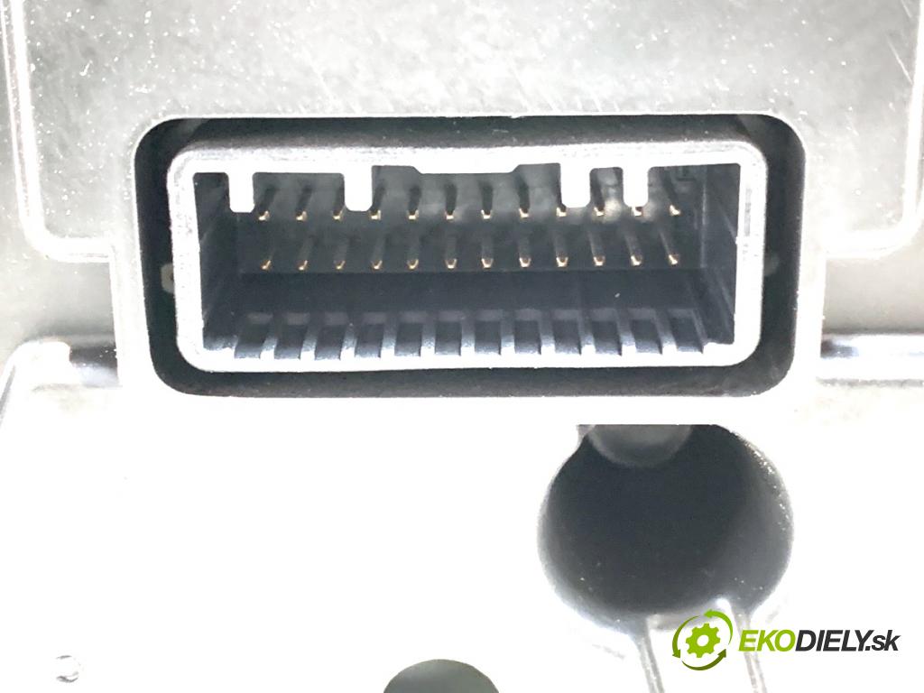 RENAULT CLIO IV Kombi 2014 66 kW 1.5 dCi 90 (KHN3, KHN4) 1461 prístrojovka 248101633R (Přístrojové desky, displeje)