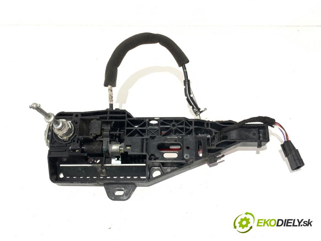 RENAULT CLIO IV Kombi 2014 66 kW 1.5 dCi 90 (KHN3, KHN4) 1461 Kľučka vonkajšia ľavy predný