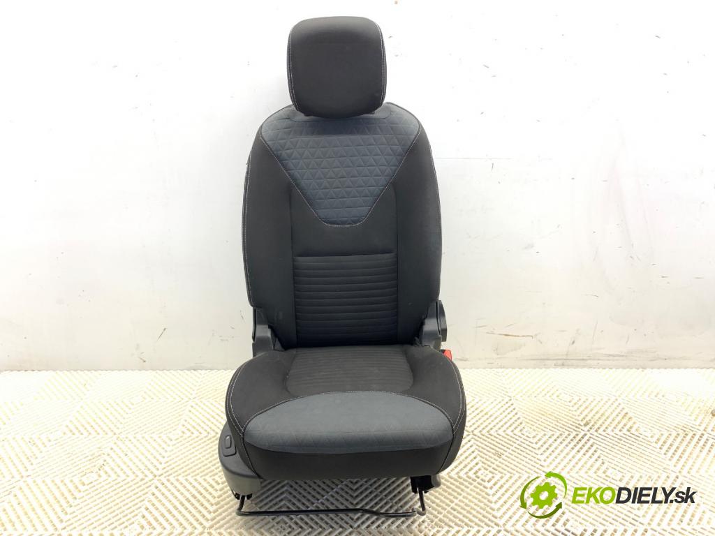 RENAULT CLIO IV Kombi 2014 66 kW 1.5 dCi 90 (KHN3, KHN4) 1461 Sedadlo pravy predný 