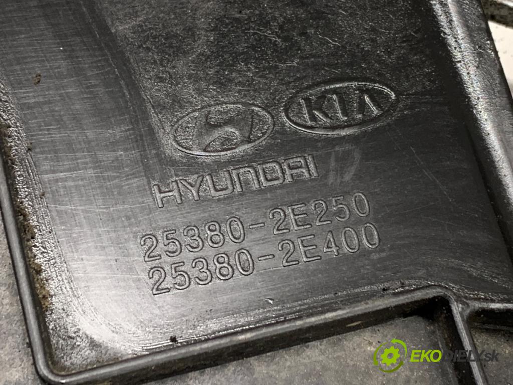 HYUNDAI TUCSON (JM) 2004 - 2022    2.0 CRDi 83 kW [113 KM] olej napędowy 2004 - 2010  Ventilátor chladiča 25380-2E250 (Ventilátor)