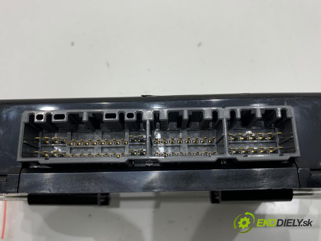 HYUNDAI TUCSON SUV 2004 83 kW 2.0 CRDi 1991 Modul komfortu 95400-2E210 (Modul komfortu)