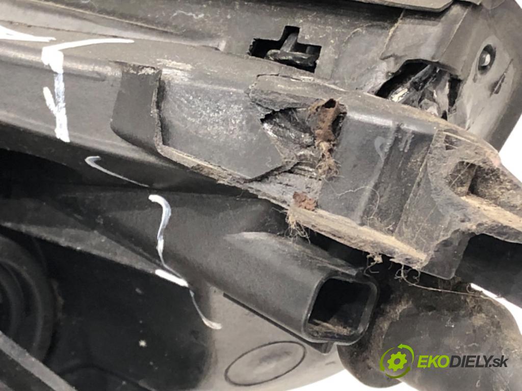 BMW E61 Kombi 2010 130 kW 520 d 1995 světlomet pravý přední část XENON 7044672