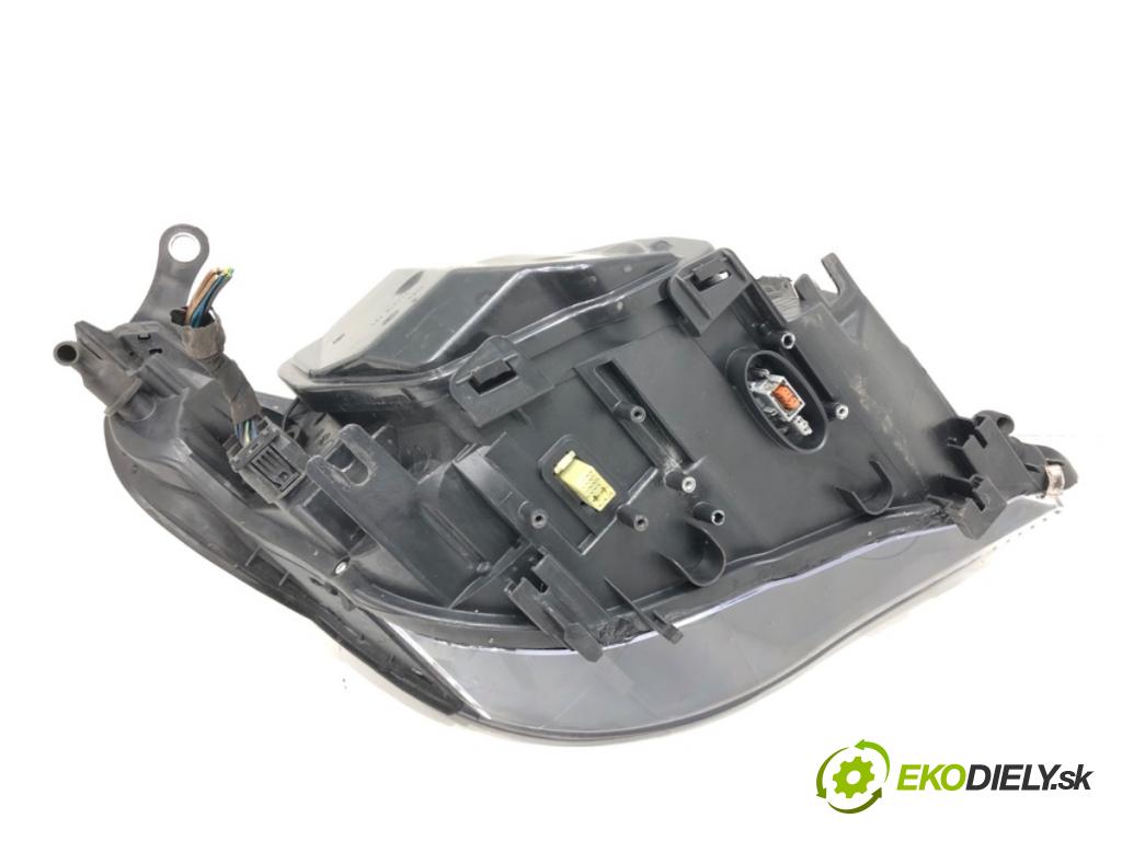 BMW E61 Kombi 2010 130 kW 520 d 1995 světlomet levý přední část XENON 7044671