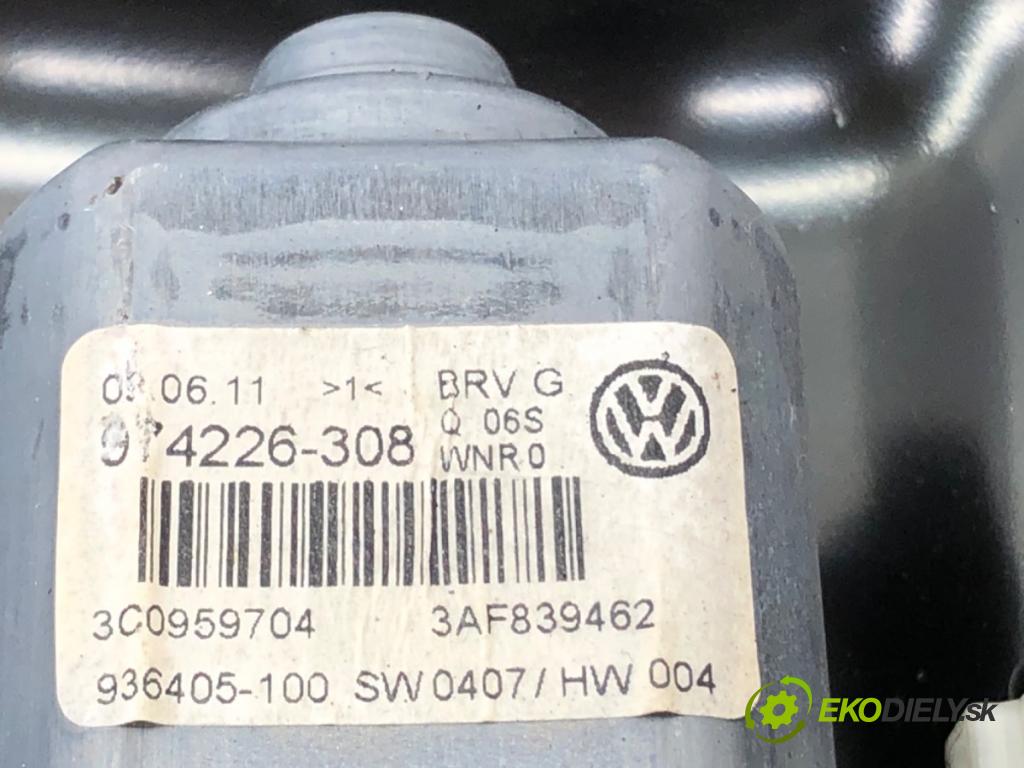 VW PASSAT B7 Variant (365) 2010 - 2015    2.0 TDI 125 kW [170 KM] olej napędowy 2010 - 2014  mechanismus okna pravý zadní část 074226-308 3AF839462