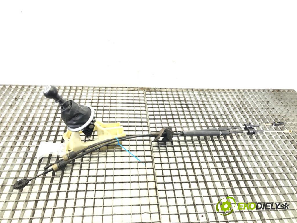 SUZUKI SX4 (EY, GY) 2006 - 2022    1.9 DDiS (RW 419D) 88 kW [120 KM] olej napędowy 2006 - 2022  Kulisa  (Rýchlostná páka (kulisa))