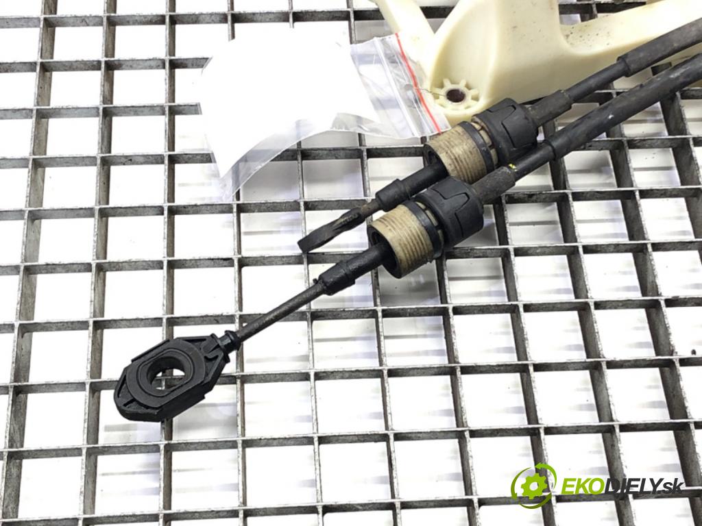 SUZUKI SX4 (EY, GY) 2006 - 2022    1.9 DDiS (RW 419D) 88 kW [120 KM] olej napędowy 2006 - 2022  Kulisa  (Rýchlostná páka (kulisa))