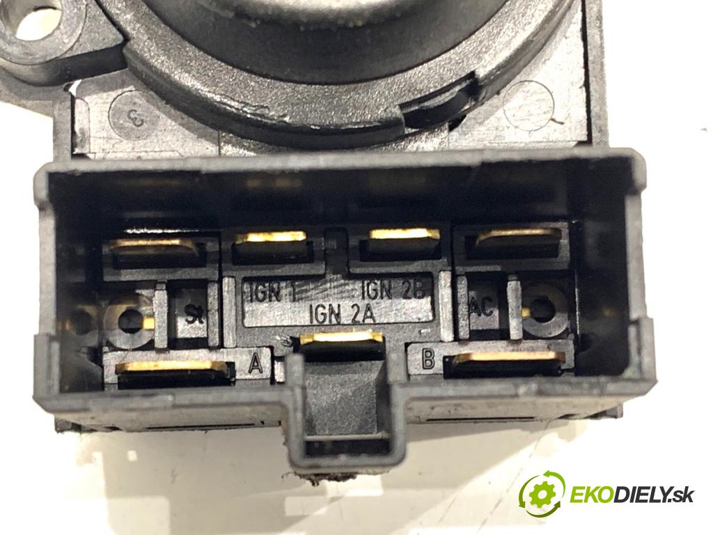 LAND ROVER FREELANDER I (L314) 1998 - 2006    2.0 DI 4x4 72 kW [98 KM] olej napędowy 1998 - 2000  Kocka, vložka spínacej skrinky  (Spínacia skrinka)