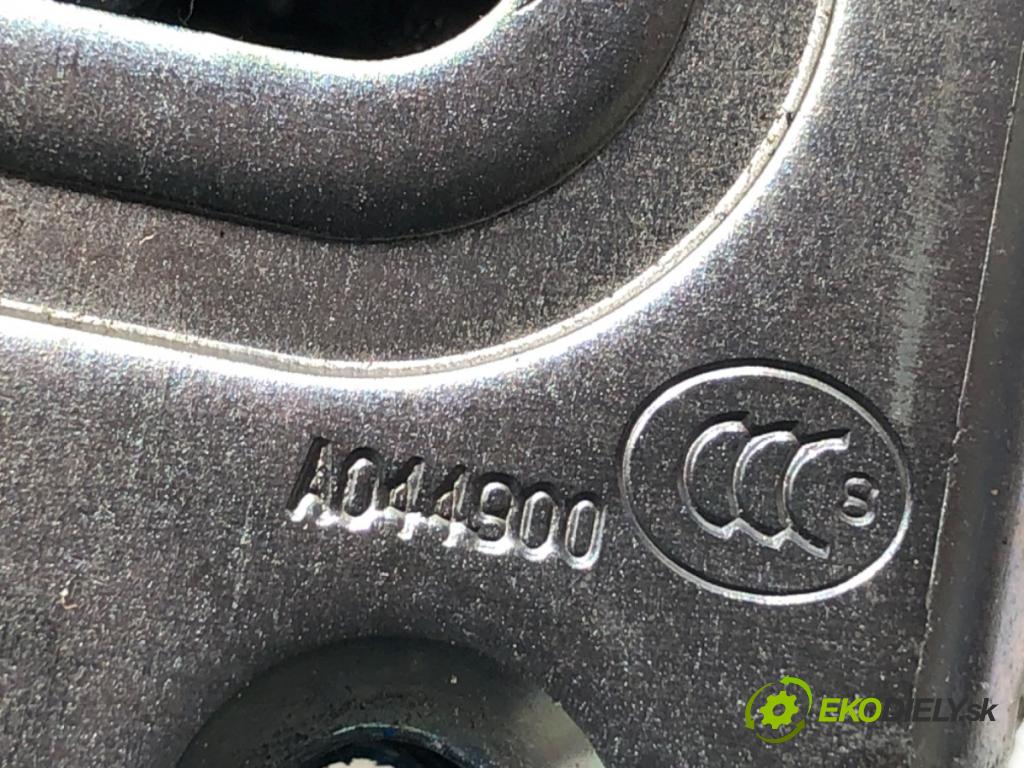 NISSAN X-TRAIL III (T32_, T32R, T32RR) 2013 - 2022    1.6 DIG-T (T32) 120 kW [163 KM] benzyna 2015 - 2022  zámok dveře pravý přední část
