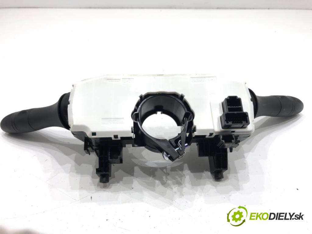 NISSAN X-TRAIL III (T32_, T32R, T32RR) 2013 - 2022    1.6 DIG-T (T32) 120 kW [163 KM] benzyna 2015 - 2022  Prepínač kombinovaný 18228SN1 (Prepínacie páčky pod volantom)