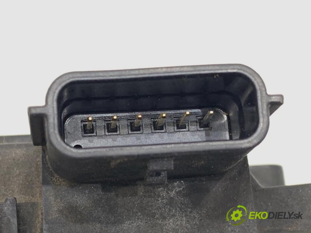 NISSAN X-TRAIL III (T32_, T32R, T32RR) 2013 - 2022    1.6 DIG-T (T32) 120 kW [163 KM] benzyna 2015 - 2022  Škrtiaca klapka 84807A8000 (Škrtiaca klapka)