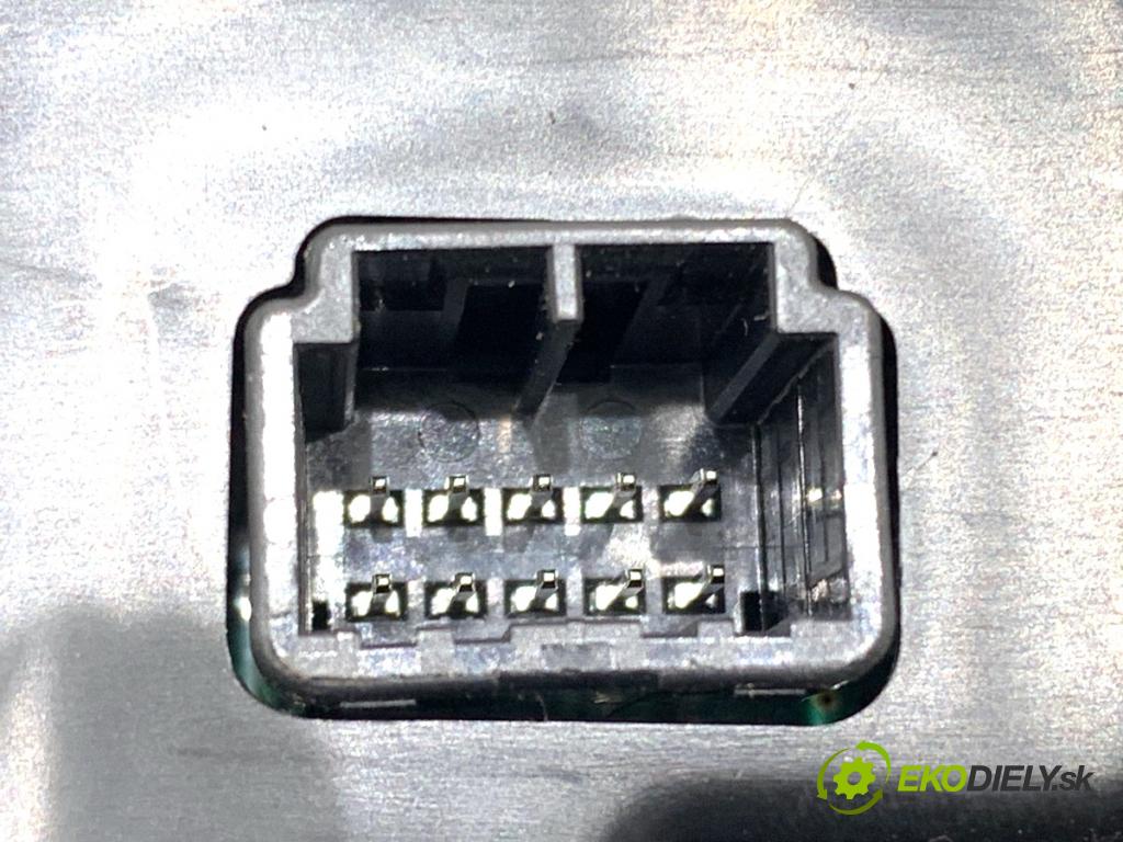 NISSAN X-TRAIL III (T32_, T32R, T32RR) 2013 - 2022    1.6 DIG-T (T32) 120 kW [163 KM] benzyna 2015 - 2022  Panel ovládania kúrenia 275004EA0A (Prepínacie páčky pod volantom)