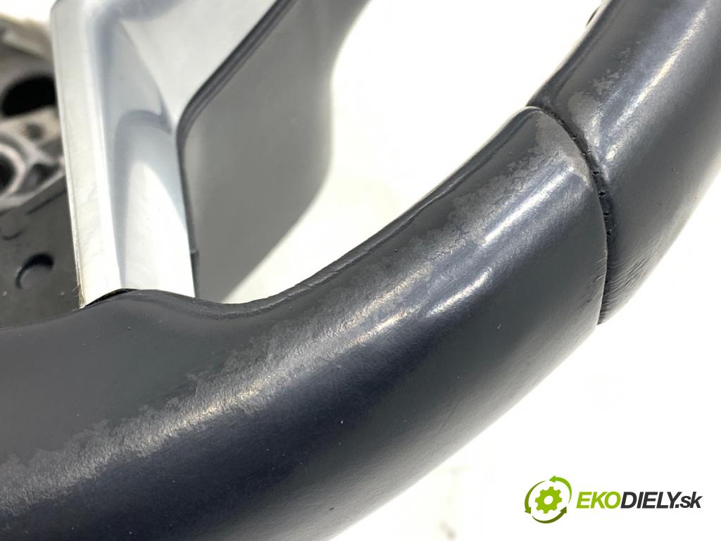 NISSAN X-TRAIL III (T32_, T32R, T32RR) 2013 - 2022    1.6 DIG-T (T32) 120 kW [163 KM] benzyna 2015 - 2022  Volant  (Volant)