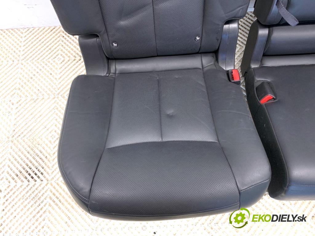 NISSAN X-TRAIL T32 SUV 2018 120 kW 1.6 DIG-T (T32) 1618 Sedadlo druhý rad