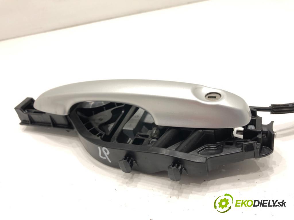 FORD FOCUS IV (HN) 2018 - 2022    1.0 EcoBoost 92 kW [125 KM] benzyna 2018 - 2022  Kľučka vonkajšia ľavy predný JX7B-A219A65-EAE