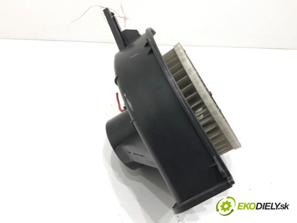 SEAT IBIZA III liftback 2005 55 kW 1.4 16V 1390 ventilátor kúrenia 6Q1820015G