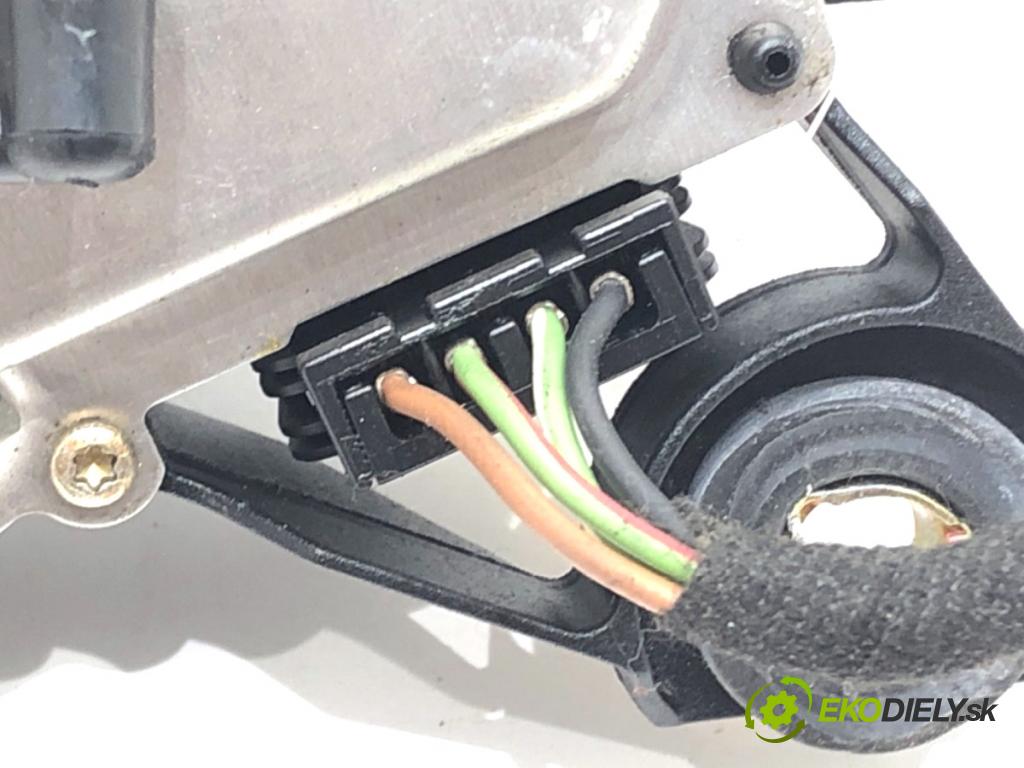 SEAT IBIZA III liftback 2005 55 kW 1.4 16V 1390 Motor stieračov zad 6L6955711B