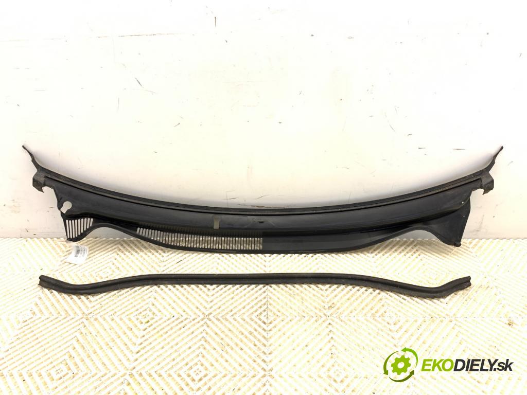 SEAT IBIZA III (6L1) 2002 - 2009    1.4 16V 55 kW [75 KM] benzyna 2002 - 2007  torpédo plast pod čelní okno 6L1853185B (Torpéda)