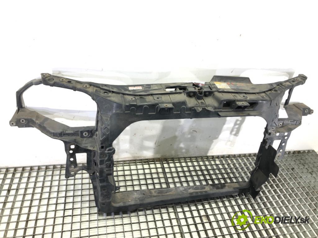 SEAT IBIZA III (6L1) 2002 - 2009    1.4 16V 55 kW [75 KM] benzyna 2002 - 2007  držák přední část  (Výztuhy přední)