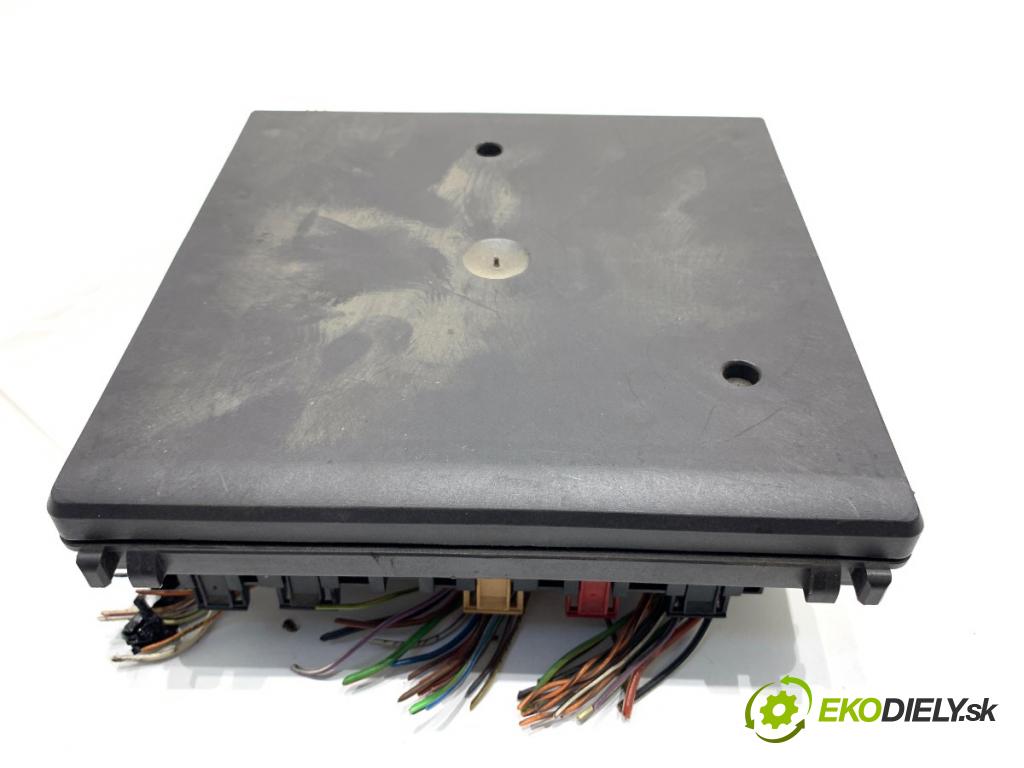 SEAT IBIZA III liftback 2005 55 kW 1.4 16V 1390 Modul komfortu 6Q1937049D (Modul komfortu)