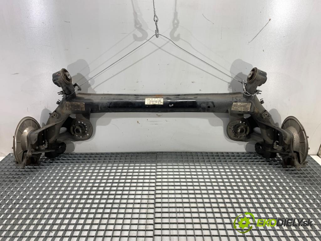 FORD FOCUS IV (HN) 2018 - 2022    1.0 EcoBoost 92 kW [125 KM] benzyna 2018 - 2022  výztuha zadní část 
