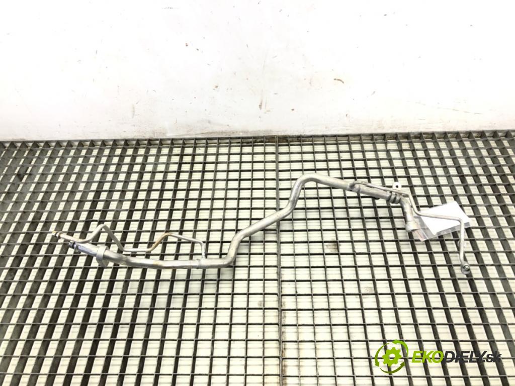 NISSAN X-TRAIL III (T32_, T32R, T32RR) 2013 - 2022    1.6 DIG-T (T32) 120 kW [163 KM] benzyna 2015 - 2022  rúrka klimatizace 92446-4MS0A (Rozvody klimatizace)