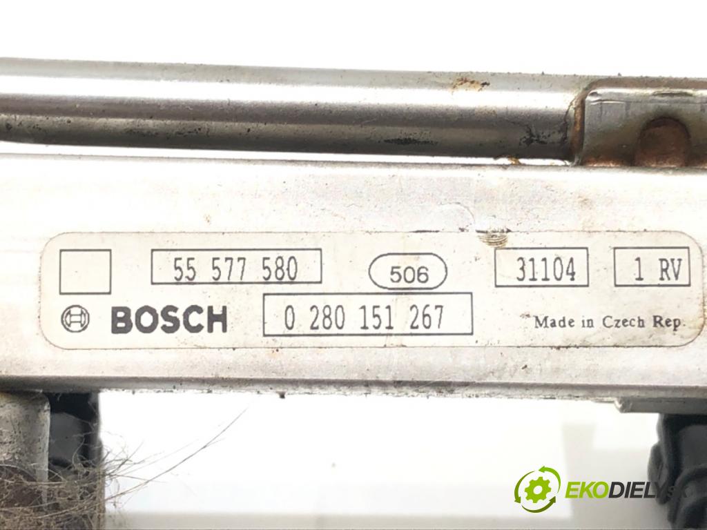 OPEL ASTRA J Kombi 2013 103 kW 1.4 Turbo (35) 1364 Lišta vstrekovacia 55577580 (Vstrekovacia lišta)