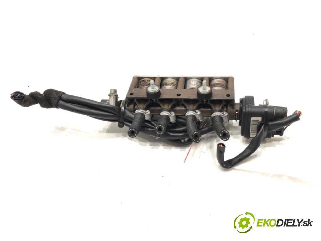 OPEL ASTRA J Kombi 2013 103 kW 1.4 Turbo (35) 1364 vstrekovač LPG