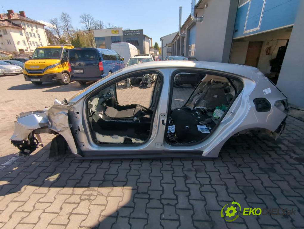 FORD FOCUS IV (HN) 2018 - 2022    1.0 EcoBoost 92 kW [125 KM] benzyna 2018 - 2022  KAROSERIA ČTVRŤÁK blatník zadní část levý pravý práh střecha PODŁUŻNICA levý pravý