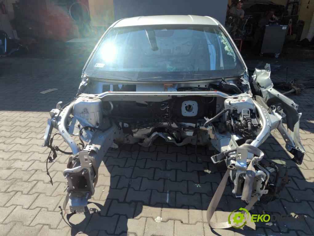 FORD FOCUS IV (HN) 2018 - 2022    1.0 EcoBoost 92 kW [125 KM] benzyna 2018 - 2022  KAROSERIA ČTVRŤÁK blatník zadní část levý pravý práh střecha PODŁUŻNICA levý pravý
