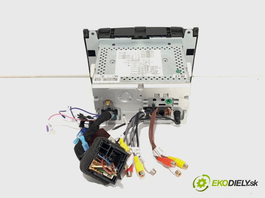 MERCEDES-BENZ W169 liftback 2007 70 kW A 150 (169.031, 169.331) 1498 RADIO Navigácia  (Audio zariadenie)